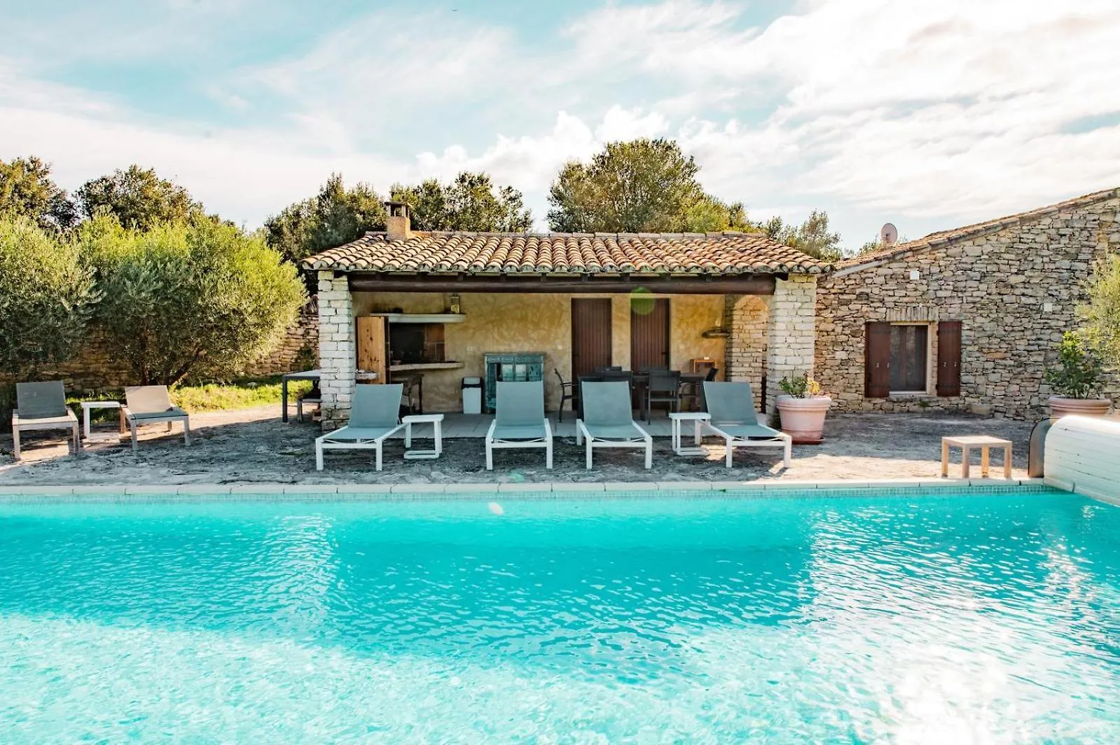Maison De Charme Avec Piscine A Gordes